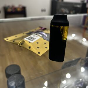 Disposable Vape: Golden Papaya (S)